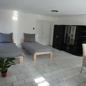 Liliom Apartment